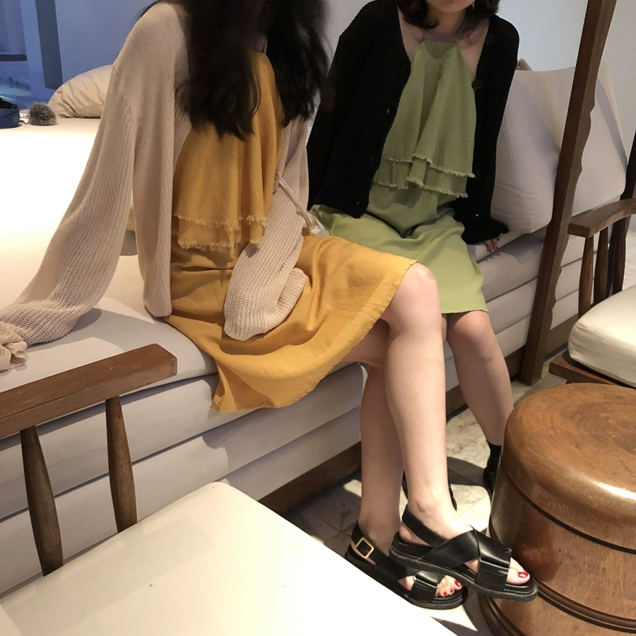 21 mùa hè phong cách mới kỳ nghỉ retro phong thủy giặt cotton và vải lanh đồng màu vai váy dây treo váy ngắn váy chữ A - A-Line Váy