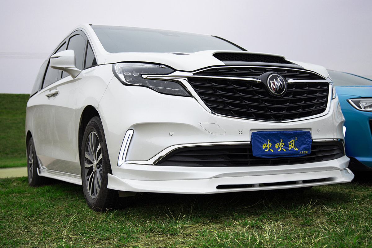 Beek GL8 retrofit machine cover GL8 modified front lip GL8 carbon fiber machine cover GL8 retrofitted wrap angle