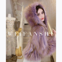 11 years old store with three sizes: Fanshu Light Luxury Morning Amber, 2023 Autumn/Winter New Red Fox Fur Grass Coat, Celebrity Light Luxury Coat