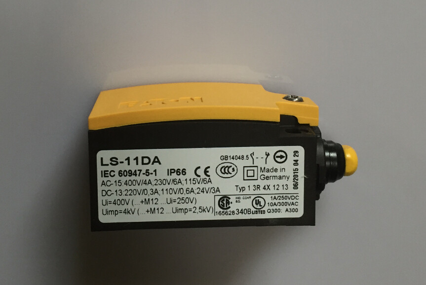 Original fitting Admiralty Mueller (Eton Mueller) moeller limit switch LS-11DA