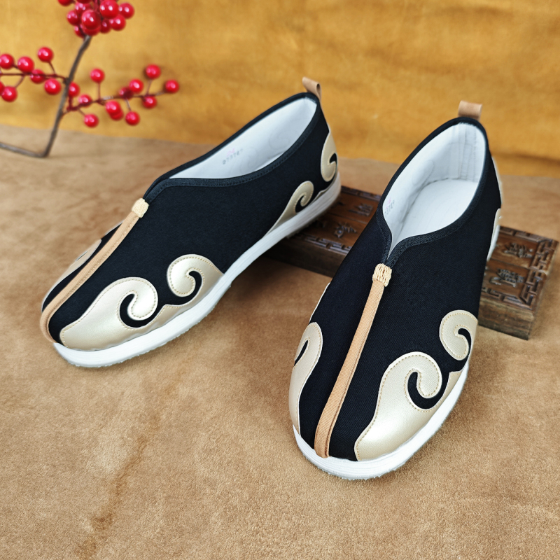 Chinese Traditional Old Beijing Cloth Shoes for Men, Cloud-Patterned, Handmade with Thousand-Layer Soles, Chinese Style Cloth-Soled Shoes, National Trend Shoes