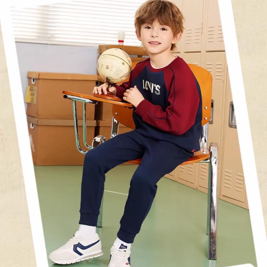 Levis李维斯运动套装儿童卫衣套装