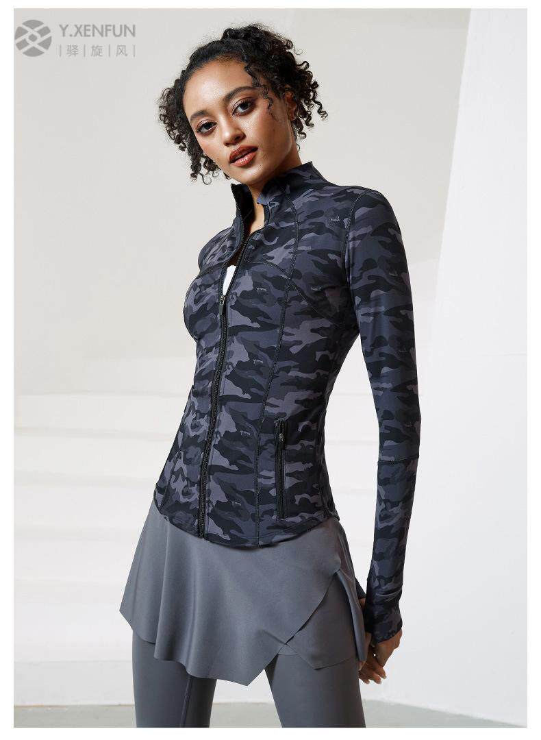 Запуск куртки 秋冬新款健身外套女裸感迷彩跑步运动修身训练服普拉提瑜伽服上衣
