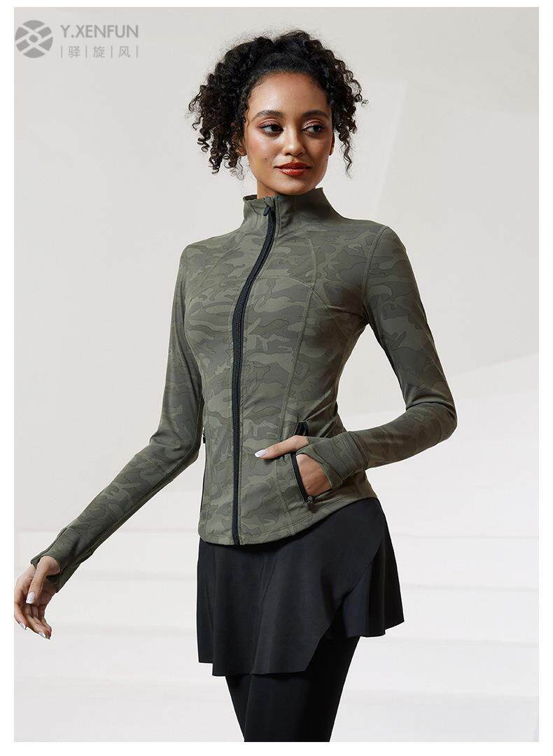Запуск куртки 秋冬新款健身外套女裸感迷彩跑步运动修身训练服普拉提瑜伽服上衣