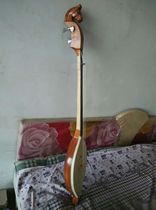 igil Ikler uses Coke Tuva instruments