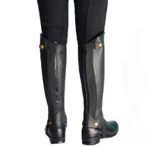 Real-use boots made of leather slim leg protection and riding boots. Super cowhide and pure horse. Dressed as a child horse. Suitable for horse wear.