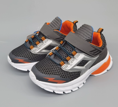 Демисезонная дышащая спортивная нескользящая детская спортивная обувь для отдыха с амортизацией для мальчиков