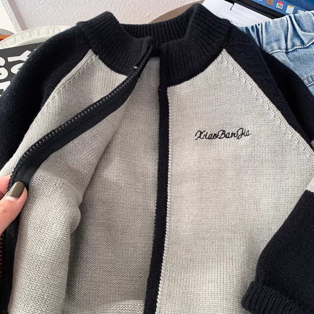 French-Style Boys' Knitted Cardigan, New Children's Spring and Autumn Sweater Jacket, Boys' Raglan Knit Top, Stylish and Versatile