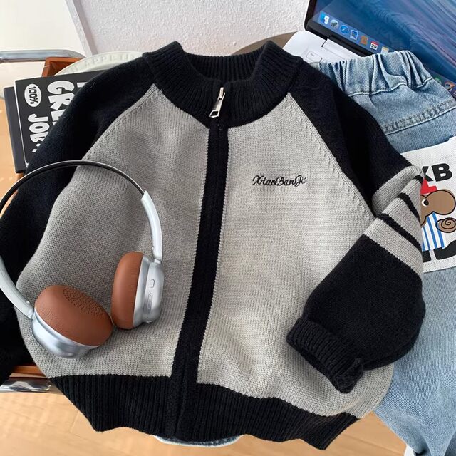 French-Style Boys' Knitted Cardigan, New Children's Spring and Autumn Sweater Jacket, Boys' Raglan Knit Top, Stylish and Versatile