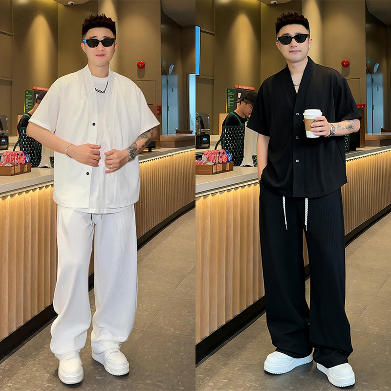Summer new casual and simple two-piece men's Korean version loose and lazy style cardigan, short sleeved straight leg pants paired with one set