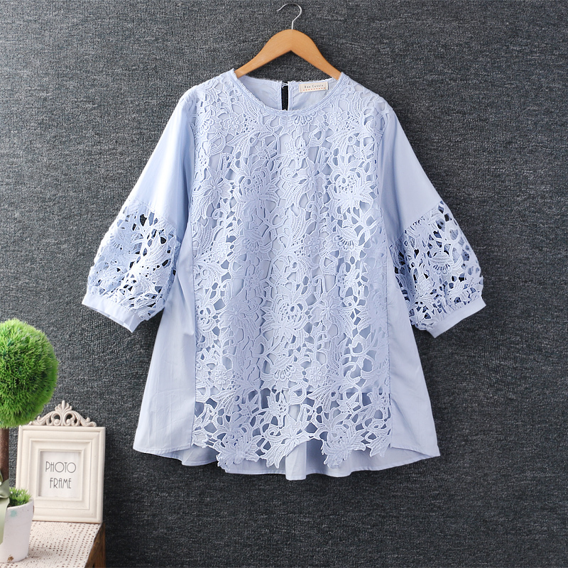 Summer New Style Women's Artistic Sweet Round Neck Hollow Water-Soluble Embroidery Patchwork Pullover Top Three-Quarter Sleeve Shirt Cotton and Linen