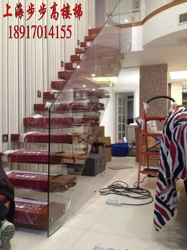 Лестница 钢木旋转楼梯，实木踏板室内阁楼钢梯 扶手护栏免费测量设计定制 BBK stairs