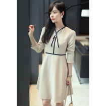 Rice Apricot Color V Collar Retro Hit color Butterfly knot decorated with dress Herbentresses Herbenstyle Spring and Autumn Actress 2022 New