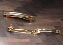 Imported gold three-sheet spring clip firmly not off color without deforming butterfly knot nude clip gold