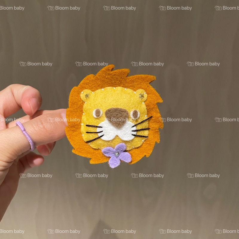 [Little Lion] Original Design British Imported Pure Wool Fabric Hand-Sewn Lion Hairpin Hair Clip Hair Accessory Brooch