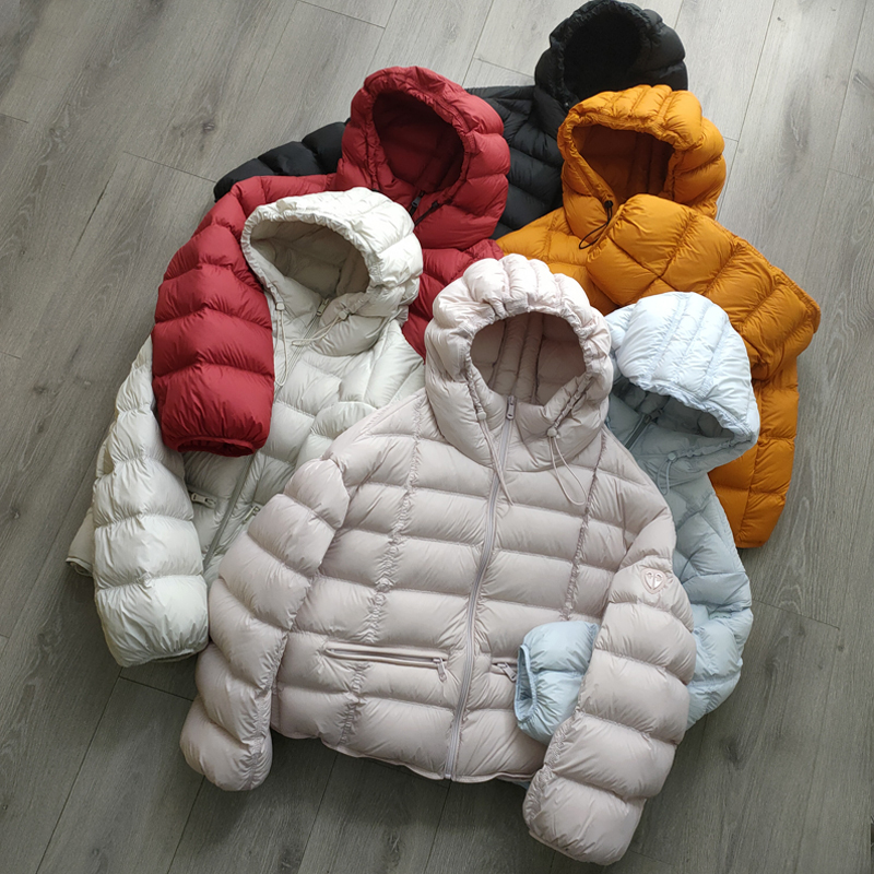 Women's down Jacket, Stylish Loose European Style, New Model, 90% Duck Down, Puffer Jacket for Petite Sizes, Trendy