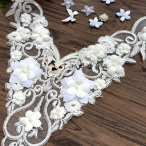 Eurostyle high-end ultra sexy rose ivory white carbone Eugen yarn embroidered lace V-shaped collar back patch