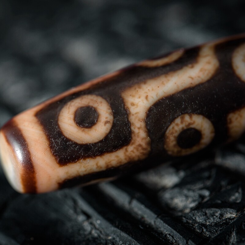 Natural Old Material Jade Medullary to Pure Flowers Qin Nine-eyed Celestial Beads Necklace Pendant for men and women Lock Bones Chain Old Sky Pearl Pendant