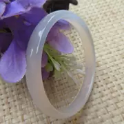 Vòng tay đá chalcedony đá tự nhiên Thu hẹp vòng tay ngọc mã não dễ thương hoang dã thời trang pha lê ngọc bích Quà tặng