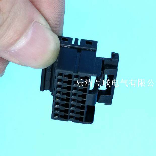 174046-2连接器居然这么火🔥？16孔后视镜车灯汽车接插件全解析！_连接器_淘宝数码网
