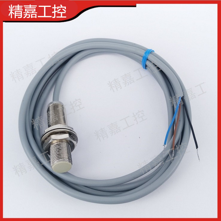 接近开关M12电压24v直径12mm埋入安装平头电感式接近开关国际品质