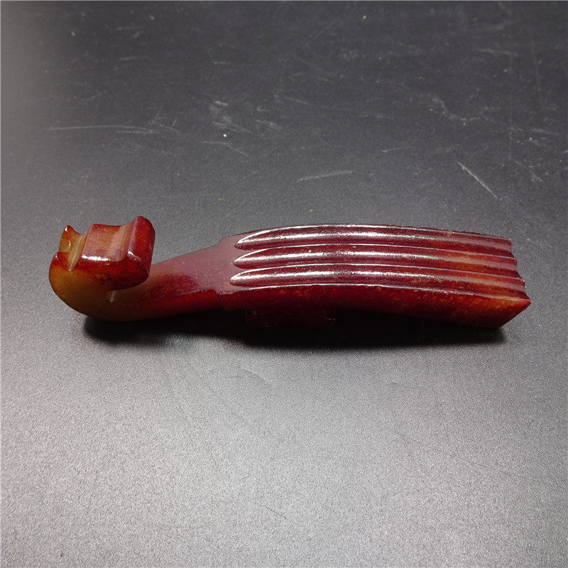 And Tian Yuma Jade Belt Hook Purple Jade Spring Qiu Warrior Guoyu Old Jade Belt Hook Ancient Old Acquaintance Jade Ancient Play Pickup