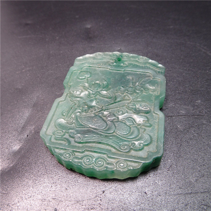 Ming and Qing old-fashioned carver Zigang jade brand old green jade pendant pure handmade jade carving jade pendant waist antique