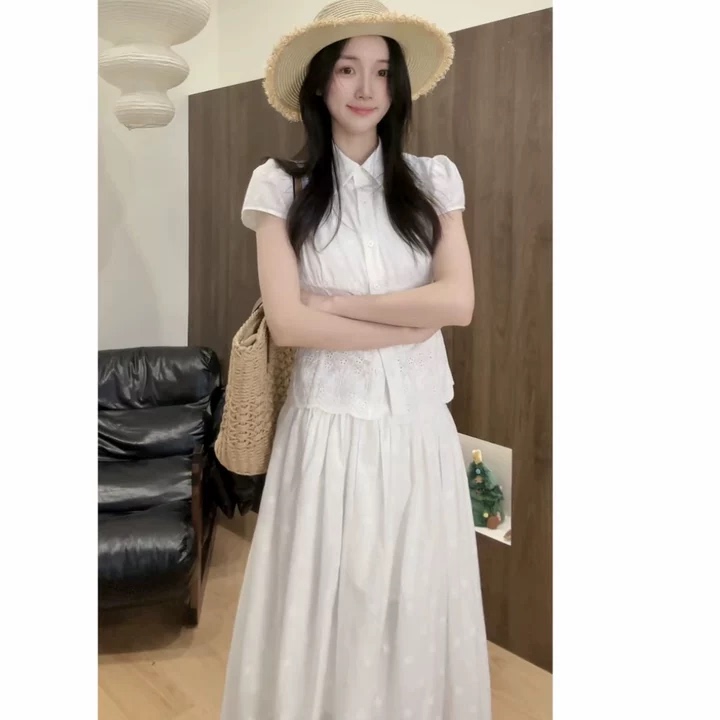 6.17 Huanhuan【Runaway Order Refusal】26032 Stylish and Versatile Top Set H608 6.17 Huanhuan【Runaway Order Refusal】26032 Stylish and Versatile Top Set H608