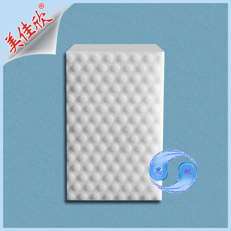 神奇的多功能海绵：你的家居清洁新伙伴