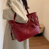 Красная вместительная и большая сумка на одно плечо для невесты, премиум класс