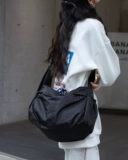 ZARA Нейлоновая спортивная водонепроницаемая сумка, вместительная и большая сумка через плечо подходит для мужчин и женщин, сумка на одно плечо для отдыха