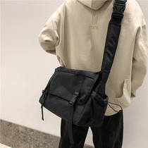 Japanese workshop large capacity Oxford Tide Postmaster Bag Mens Single Shoulder Slipper Bag Simple Leisure Student Bag