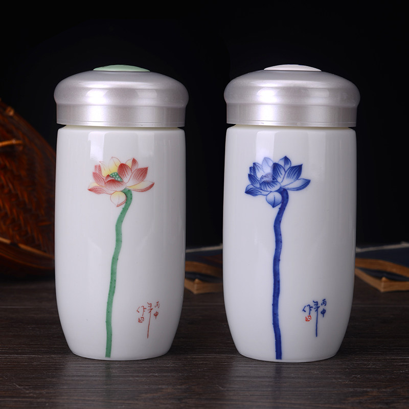 Jingdezhen ceramic cup fashion couple cup water tea cup blue and white with lid handy health cup ceramic insulation cup