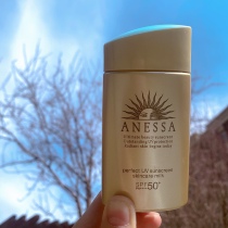 20 new version of ANESSA sunburn Japanese homegrown Anthermal sand gold bottle waterproof and sweat-proof sunscreen anti-sunscreen 60ml