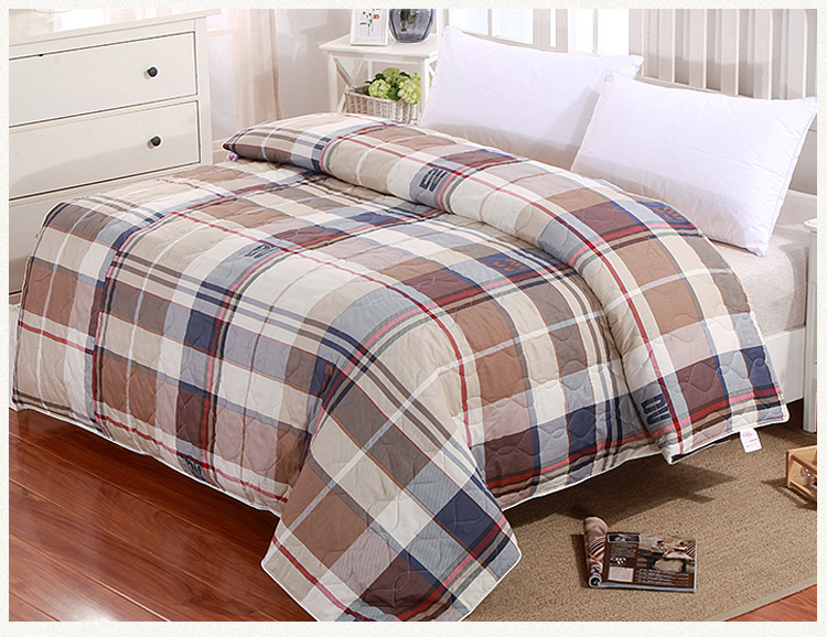 Dày bông bông bông fastener lạnh chăn bông được đặt áp kép 1.5 / 1.8 / 2m vận chuyển - Quilt Covers 	chăn phao doraemon	