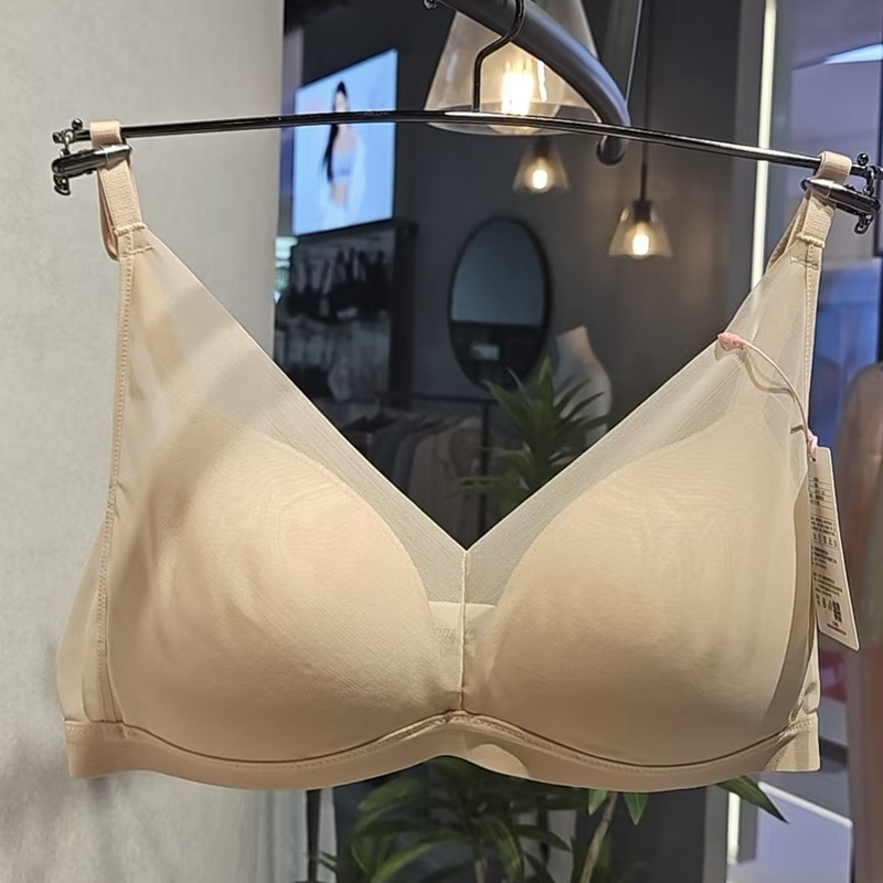 Lanzhuoli Spring/Summer Women's Underwear 300830308 Cool Ice Silk Breathable V-Neck Wireless Push-Up Bra Lanzhuoli Spring/Summer Women's Underwear 300830308 Cool Ice Silk Breathable V-Neck Wireless Push-Up Bra
