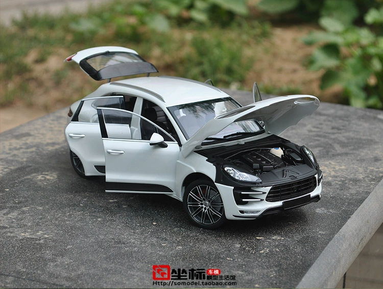 Mô hình ô tô Porsche Macan Cắt nhỏ 1:18 Mô hình ô tô mô phỏng hợp kim Porsche Macan Turbo - Chế độ tĩnh