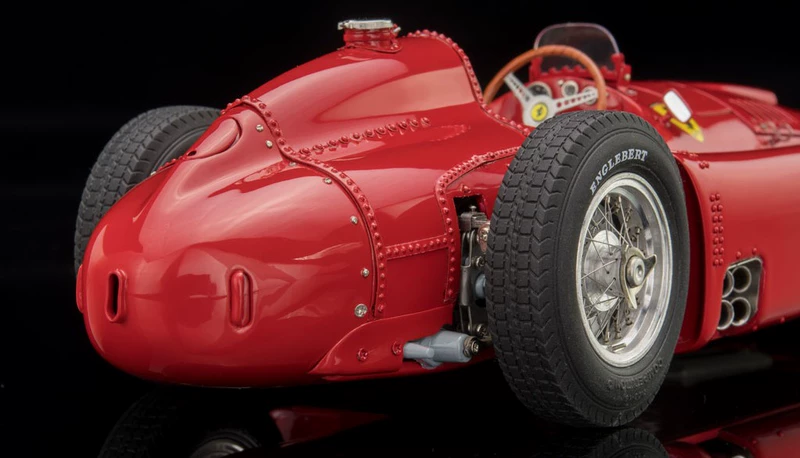 Nhà máy ban đầu CMC 1:18 1956 Ferrari F1 D50 mô hình xe mô phỏng hợp kim mô hình xe hơi Ferrari D50 - Chế độ tĩnh