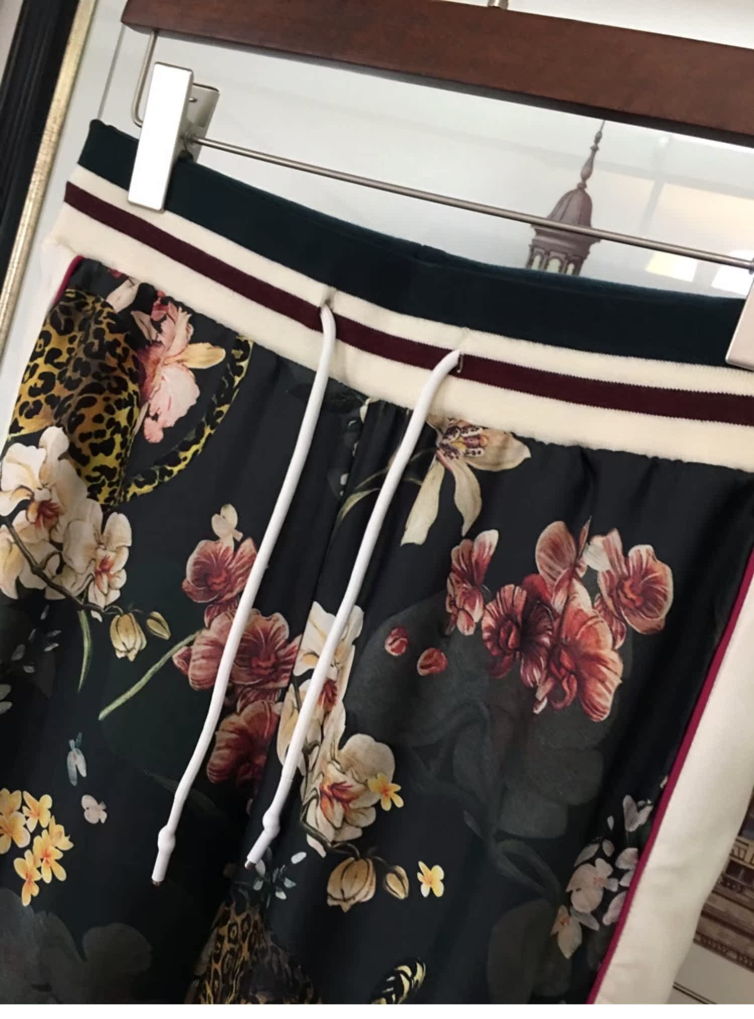 Pháp thiết kế thích hợp mùa xuân và mùa hè nặng twill lụa giản dị quần nữ da báo in kín miệng xu hướng quần - Khởi động cắt quần áo nữ đẹp