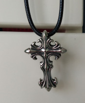 Vintage titanium steel European and American Punk personality pendant Gothic couple cross flower pendant Men and women cross send black rope