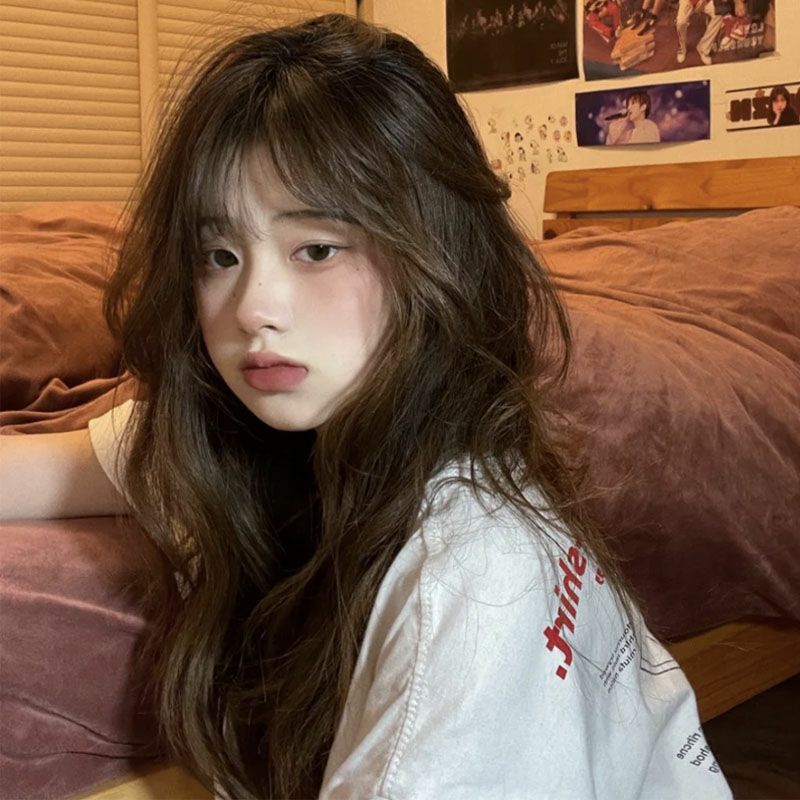 Wig-haired woman long hair summer big wavy long curls natural water ripple curl realistic medium long hair daily full head cover