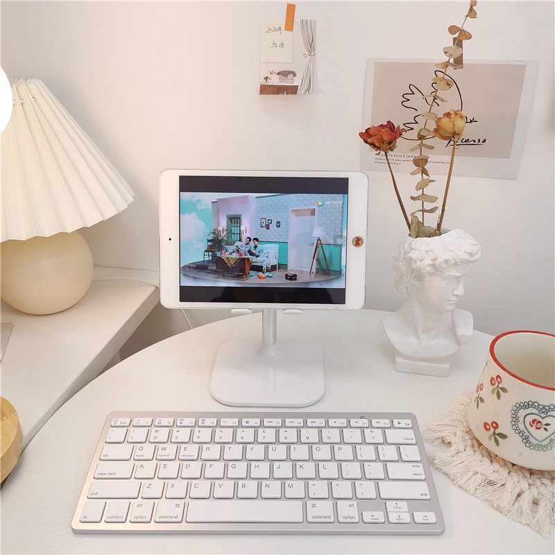 * Beautiful little aunt * phone rack desktop sloth tablet computer support versatile and versatile portable depository