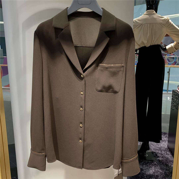 The Gothic new women's clothing special cabinet official web 2022 spring pituality V collar casual old daddy long sleeve shirt woman