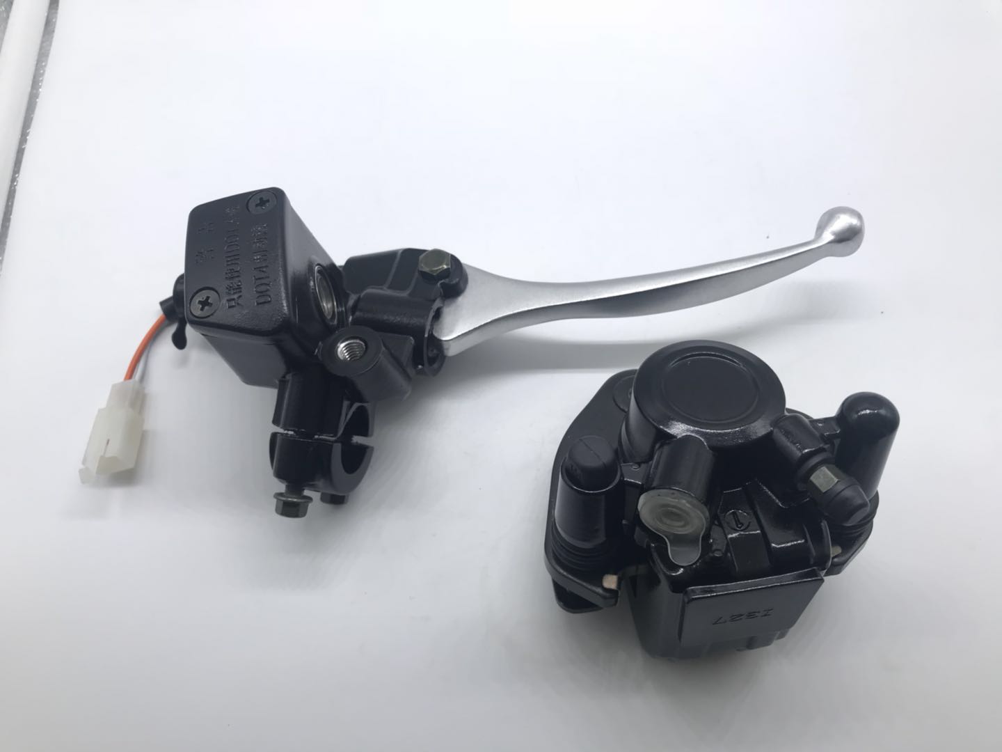 Blue superstar red superstar gold superstar silver superstar front brake upper and lower pump front brake pump disc painstaking pump hydraulic pump