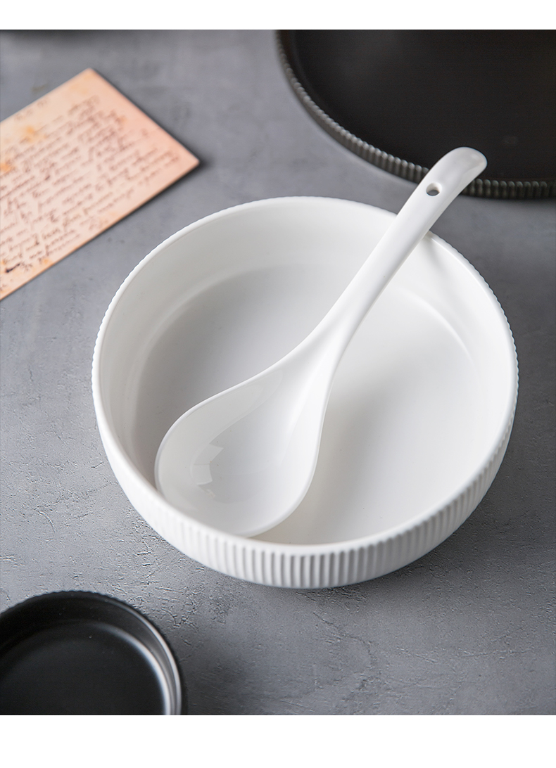 Jian Lin, a Scandinavian simple black and white western - style food rainbow such use salad bowl ceramic bowl household dinner plate cruise