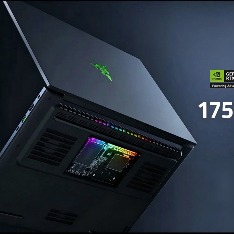 Razer 18 Lingyue 18-Inch 5090/5080 Thin and Light Gaming Laptop 4K Dual-Mode 440Hz