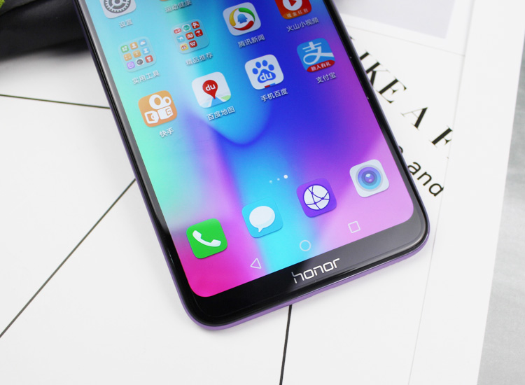 danh dự vinh quang Chơi 8C 6.26-inch đầy đủ Netcom Chơi toàn màn hình 8c chính hãng điện thoại di động - Điện thoại di động giá điện thoại samsung a11