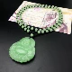 Светло-зеленая круглая цепочка из бусин-Деньги Будды