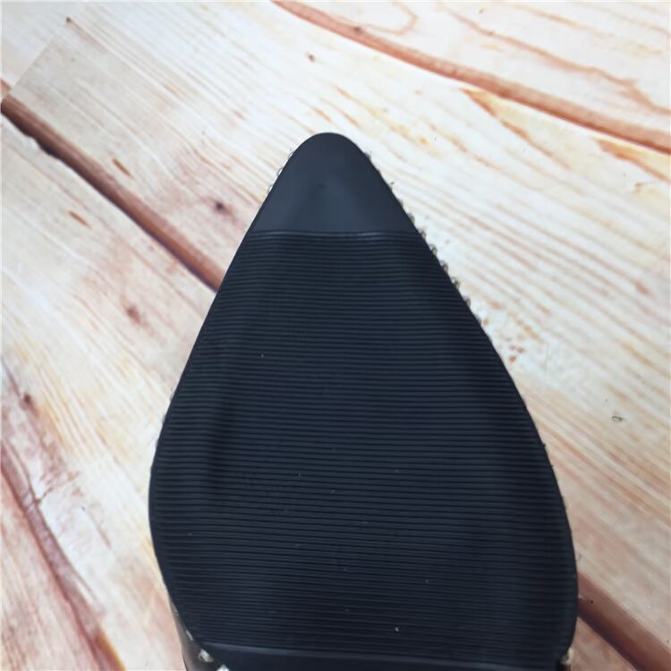 Đầm dáng châu Âu 2018 hè mới kiểu dáng sandal mỏng thời trang ngọc trai nhọn với khí chất hoang dã sandal dép xăng đan nữ