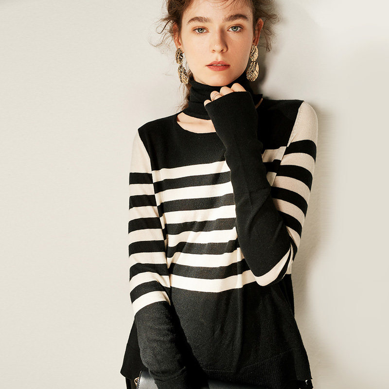 D Family Large Woman's Heart Hollowed-out Striped High Neckline Sweatshirt LW22266